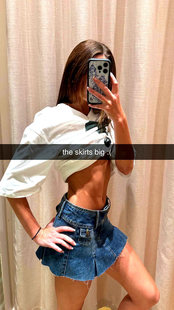 chloerosenbaum image ~ Altpins