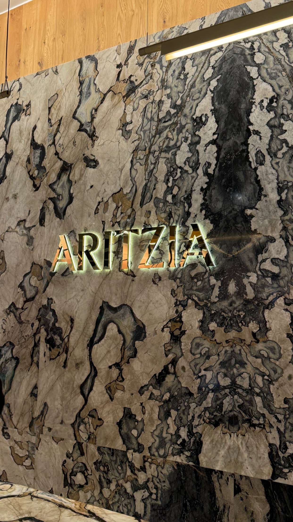 chloerosenbaum snapchat image archive image