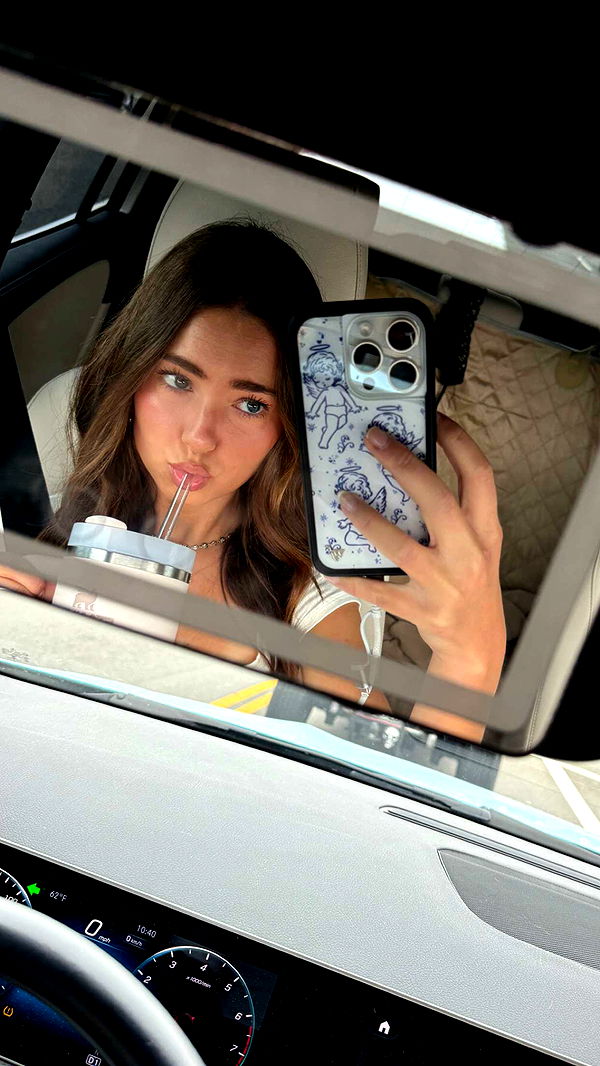 chloerosenbaum image ~ Altpins