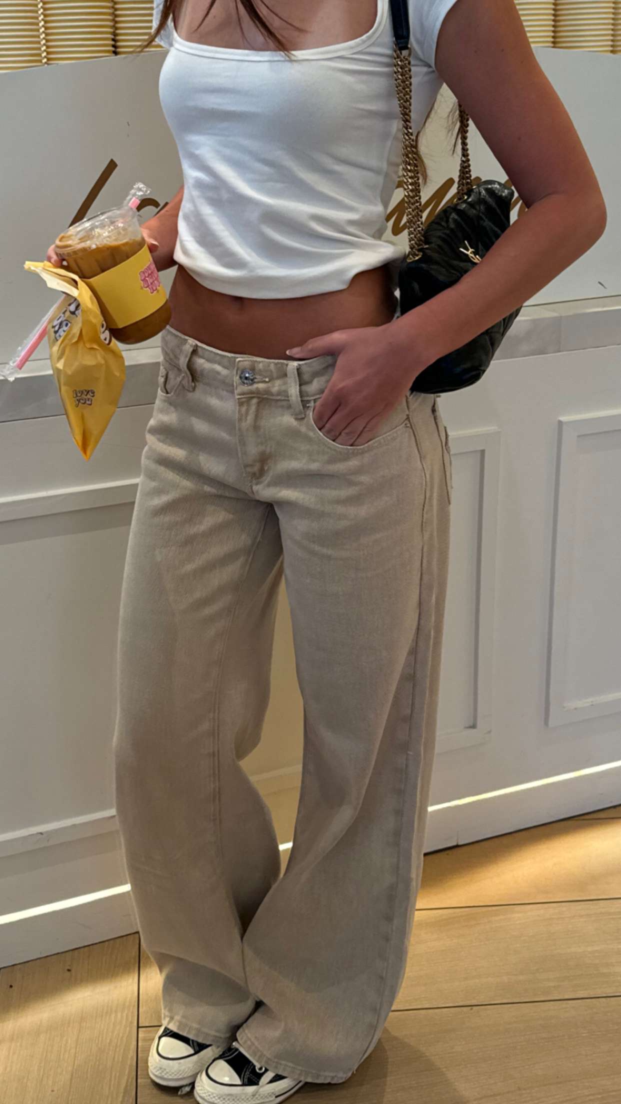 chloerosenbaum snapchat image archive image