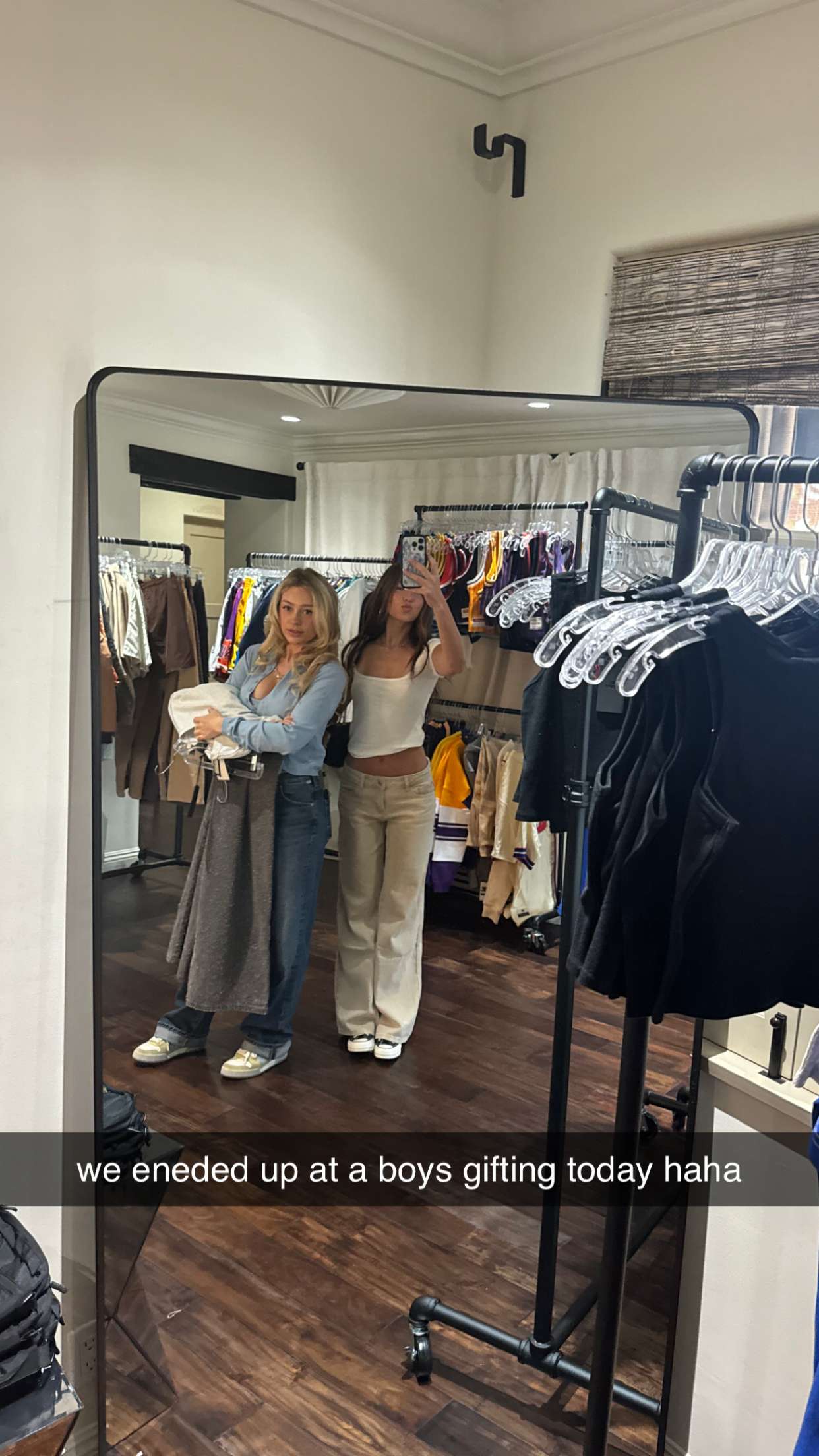 chloerosenbaum snapchat image archive image