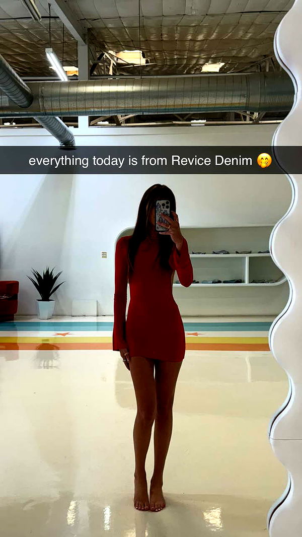 chloerosenbaum image ~ Altpins