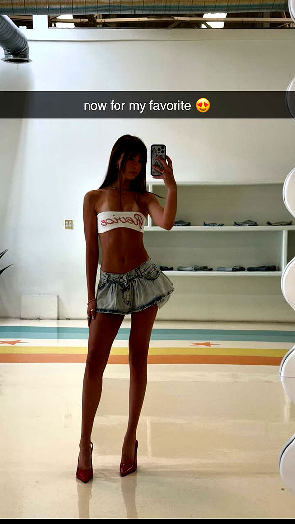 chloerosenbaum image ~ Altpins