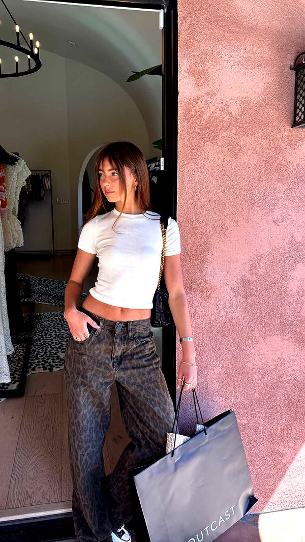 chloerosenbaum image ~ Altpins