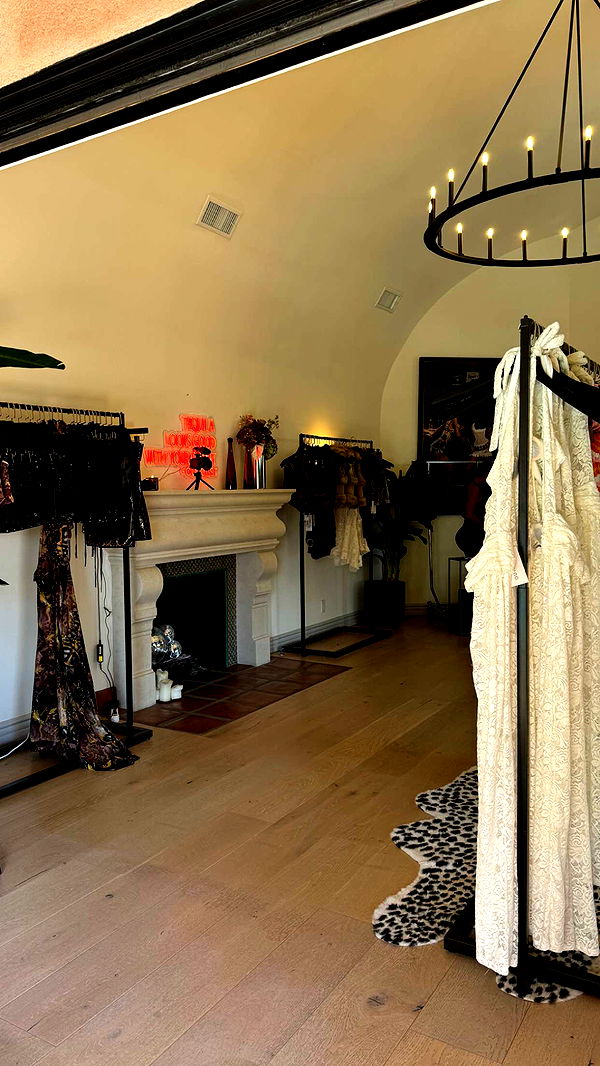 chloerosenbaum image ~ Altpins