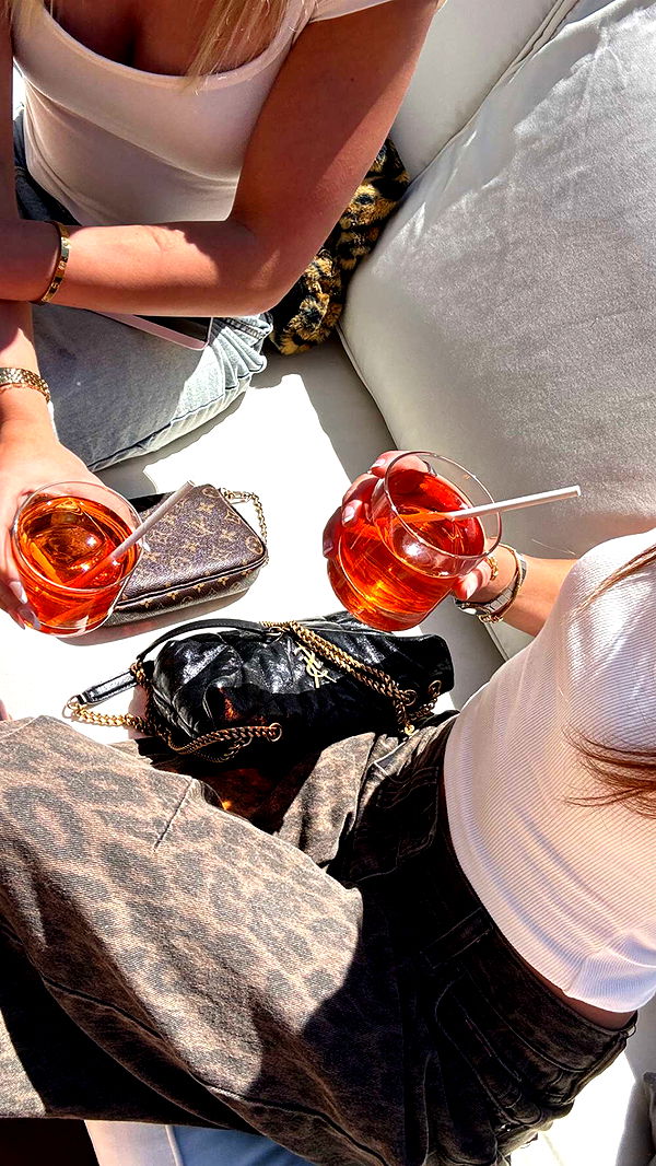 chloerosenbaum image ~ Altpins