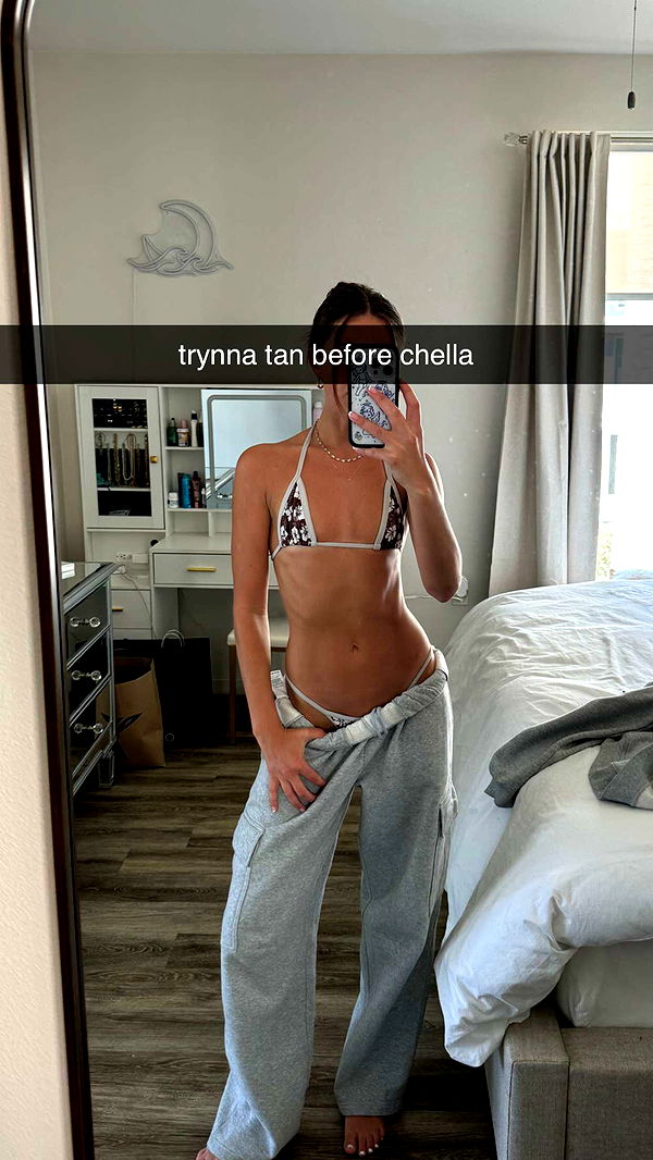 chloerosenbaum image ~ Altpins