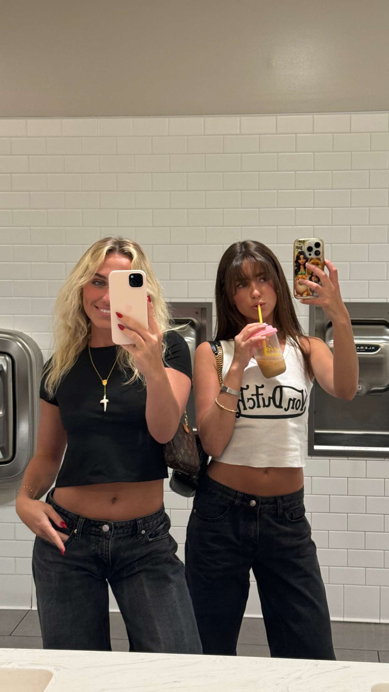 chloerosenbaum snapchat image archive image