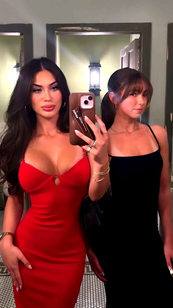 chloerosenbaum image ~ Altpins