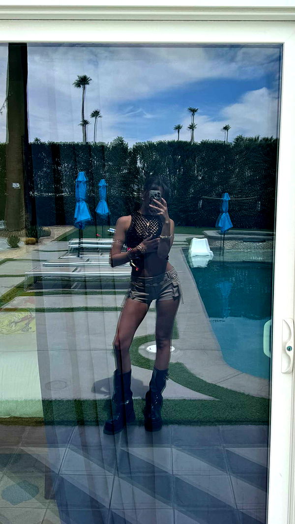 chloerosenbaum image ~ Altpins