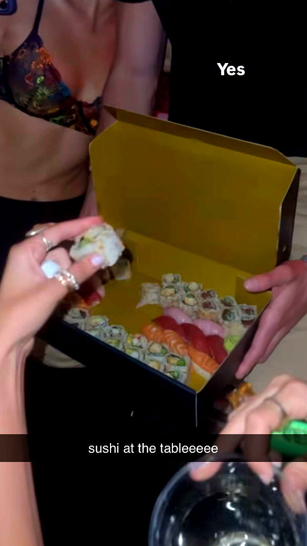 chloerosenbaum image ~ Altpins