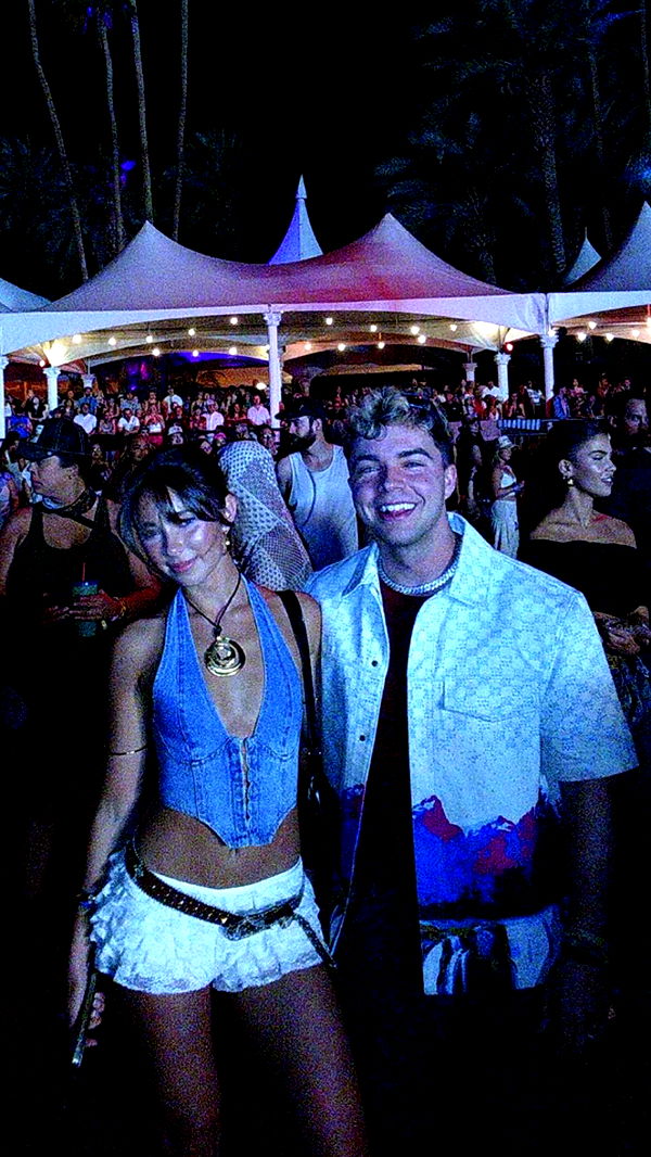 chloerosenbaum image ~ Altpins