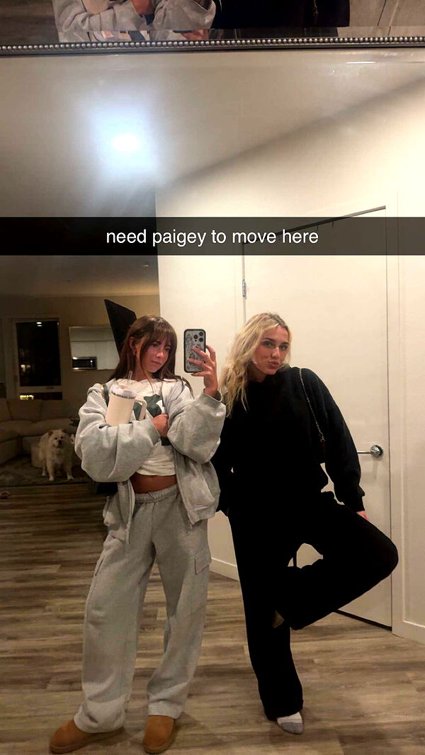 chloerosenbaum image ~ Altpins