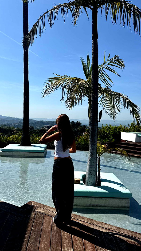 chloerosenbaum image ~ Altpins