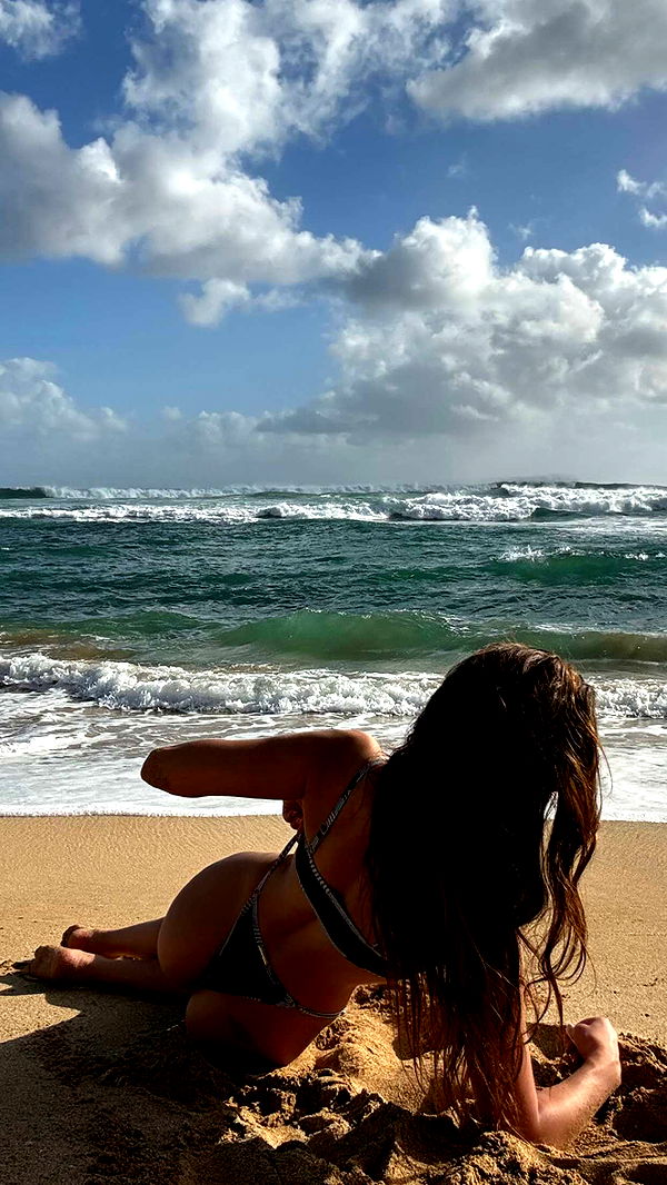 chloerosenbaum image ~ Altpins