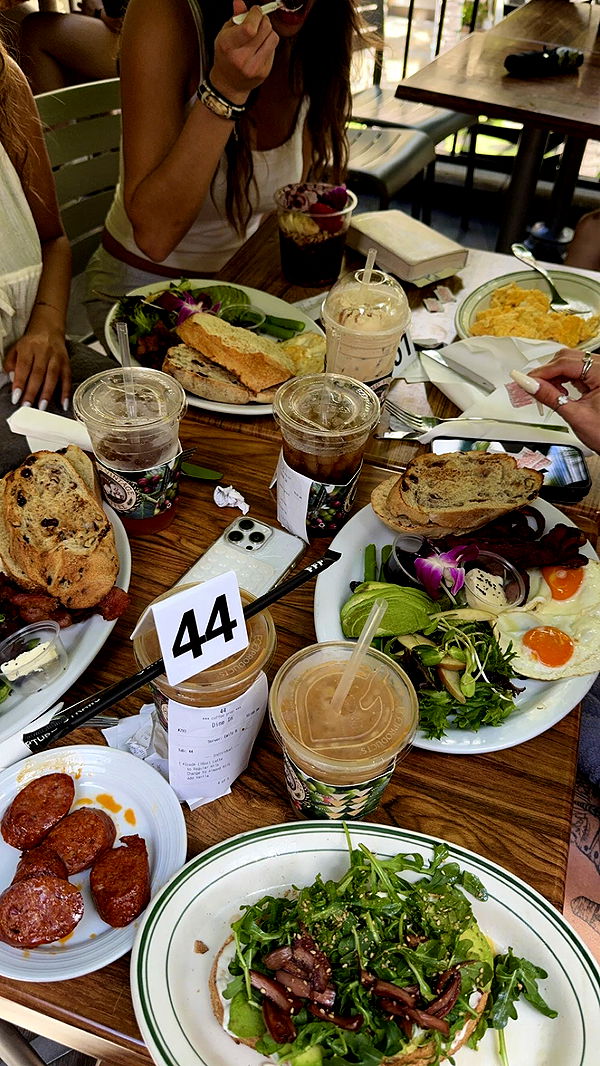 chloerosenbaum image ~ Altpins