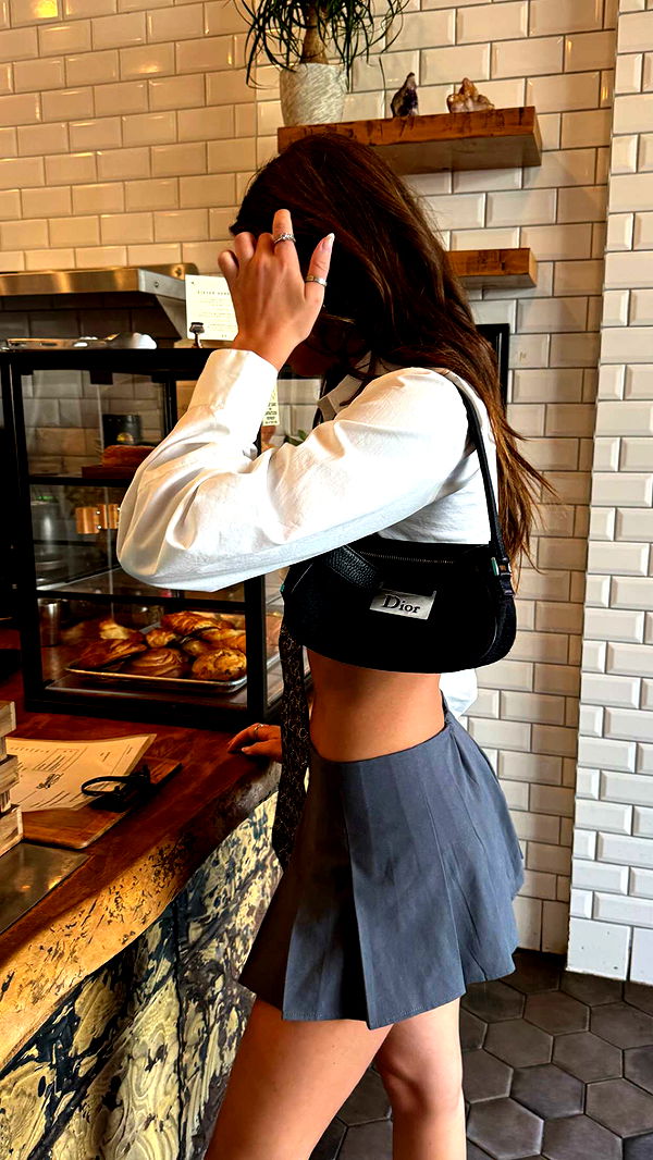 chloerosenbaum image ~ Altpins