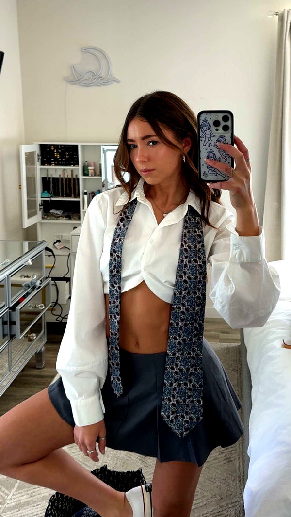 chloerosenbaum image ~ Altpins