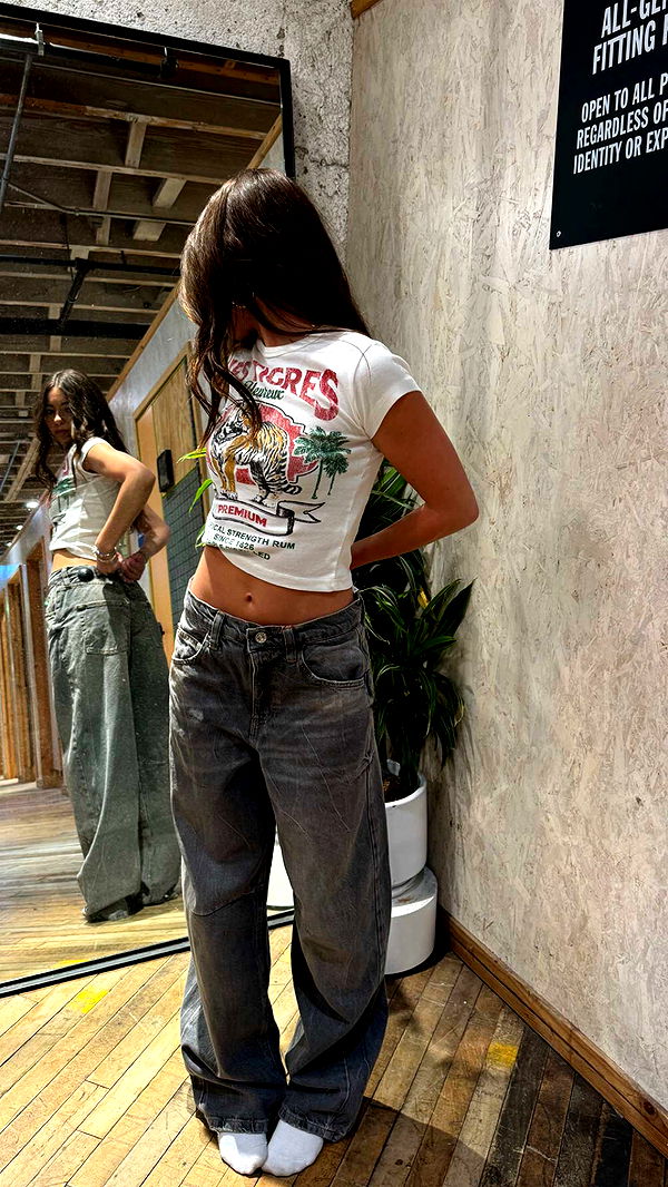 chloerosenbaum image ~ Altpins