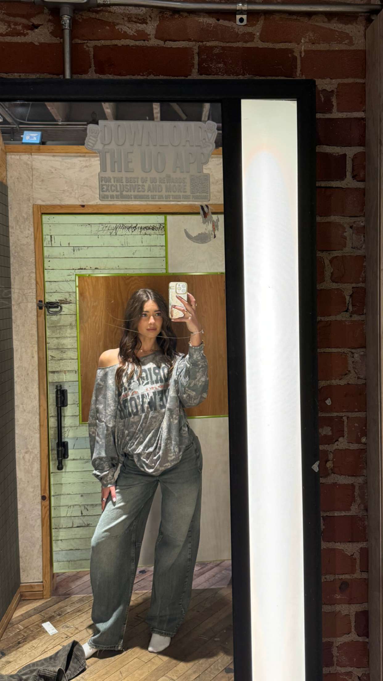 chloerosenbaum snapchat image archive image