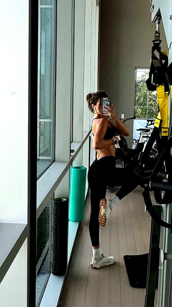 chloerosenbaum image ~ Altpins