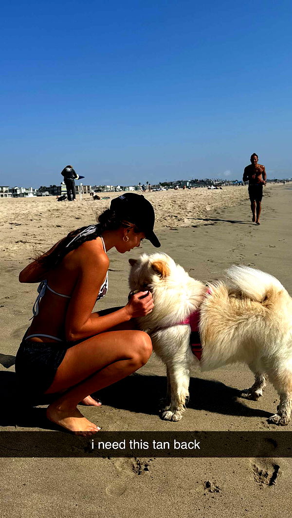 chloerosenbaum image ~ Altpins