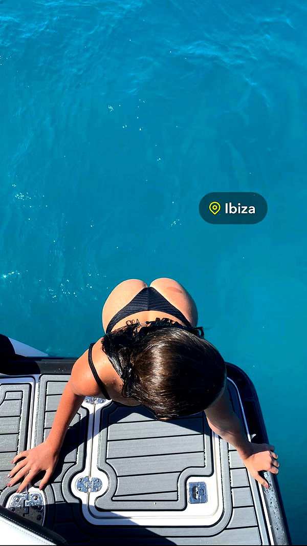 chloerosenbaum image ~ Altpins