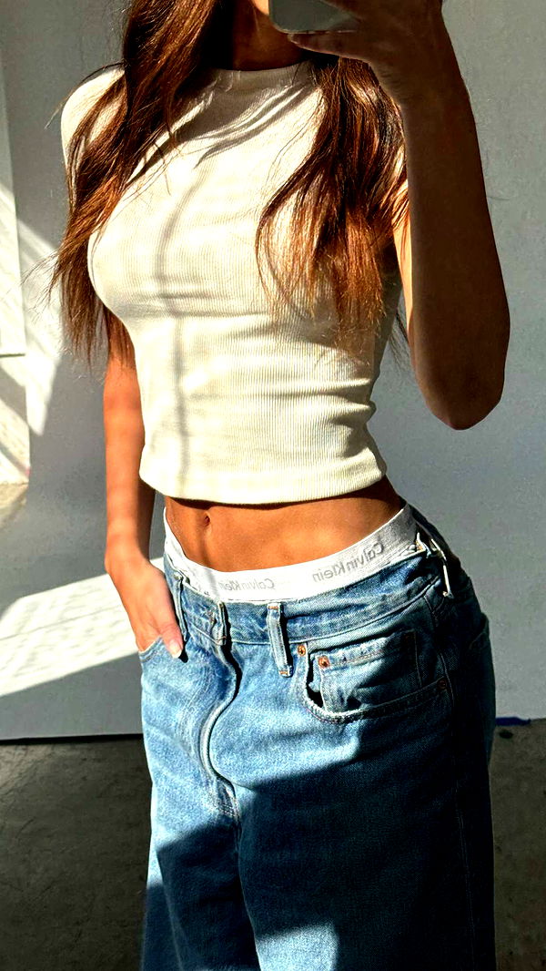 chloerosenbaum image ~ Altpins