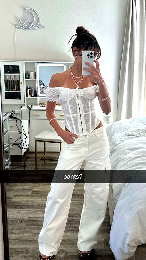 chloerosenbaum image ~ Altpins