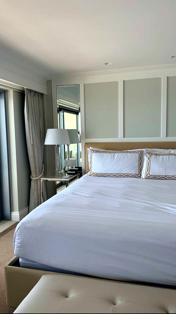 chloerosenbaum image ~ Altpins