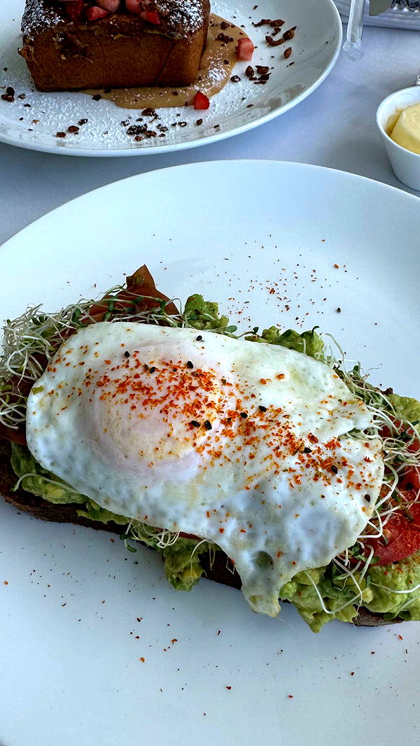 chloerosenbaum image ~ Altpins