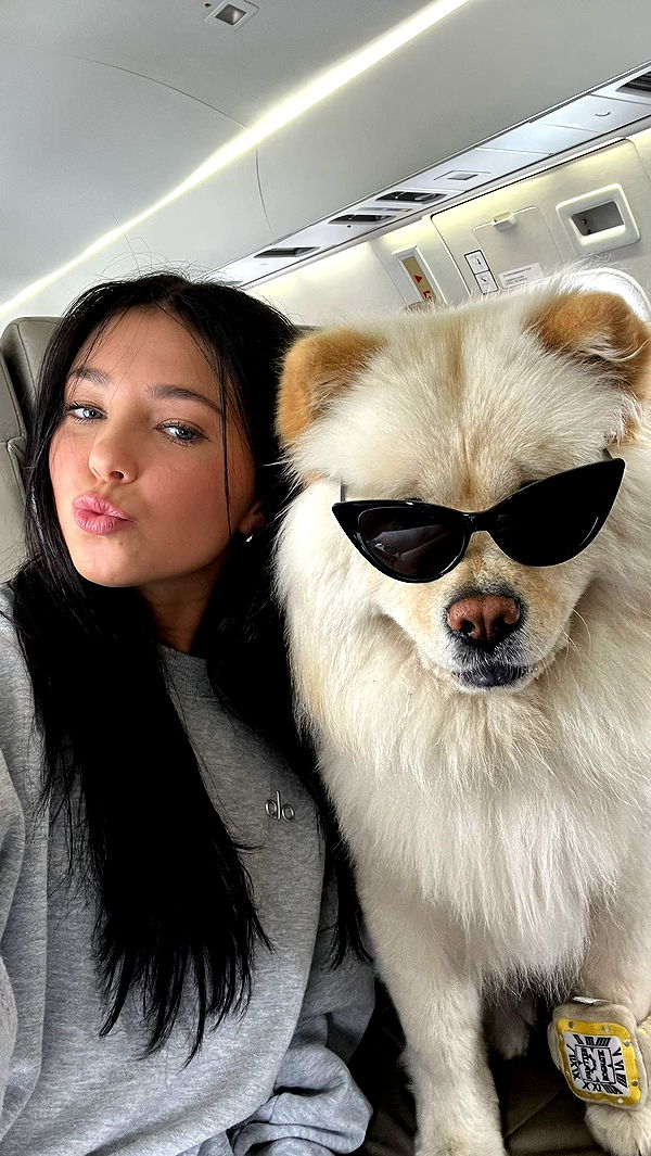 chloerosenbaum image ~ Altpins