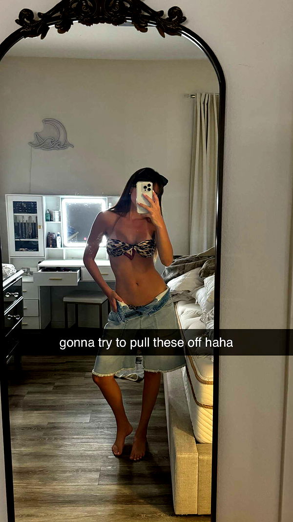 chloerosenbaum image ~ Altpins