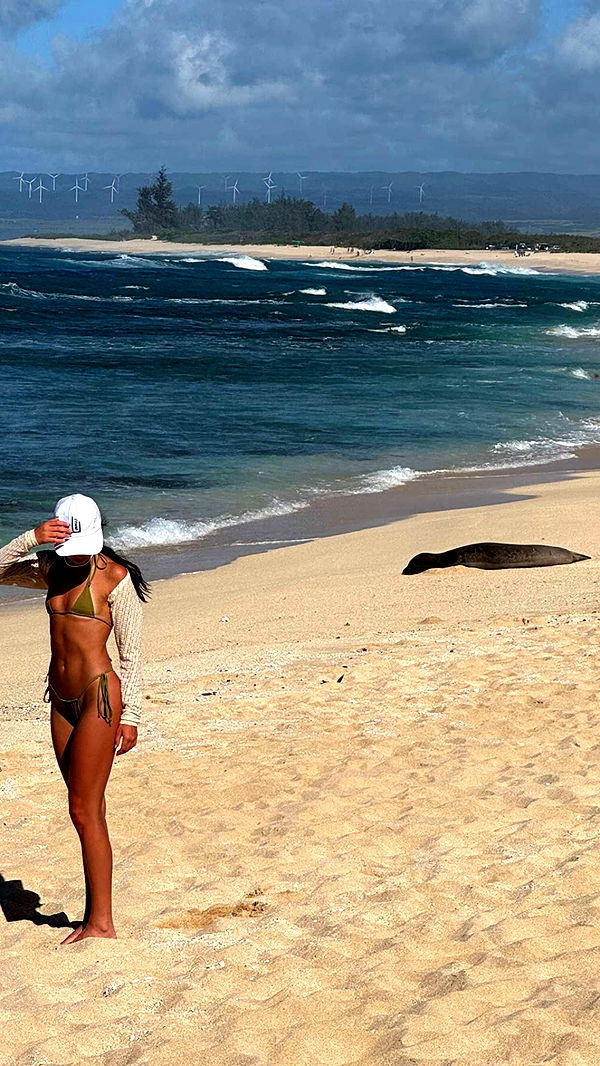 chloerosenbaum image ~ Altpins