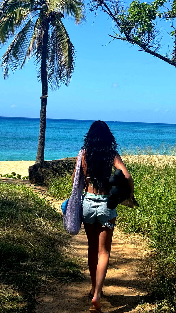 chloerosenbaum image ~ Altpins