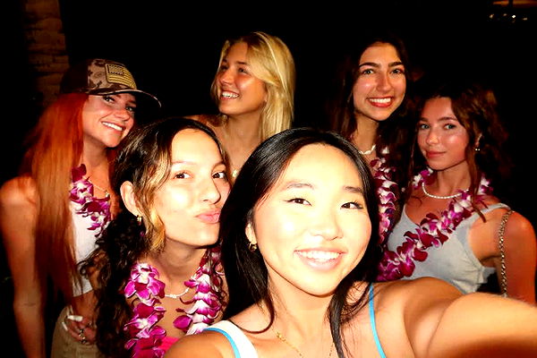 chloerosenbaum image ~ Altpins