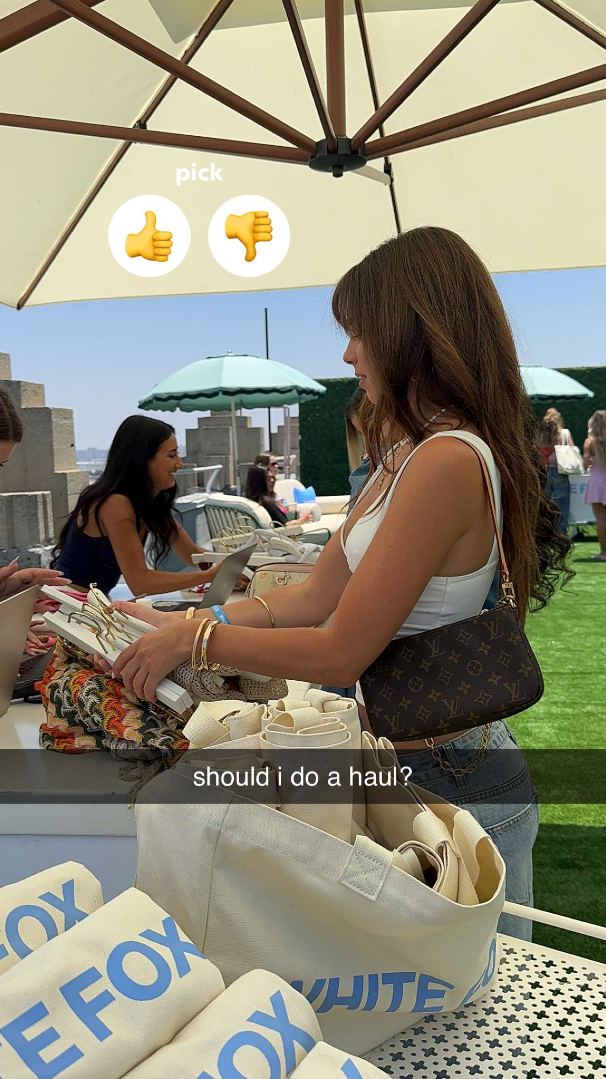 chloerosenbaum snapchat image archive image