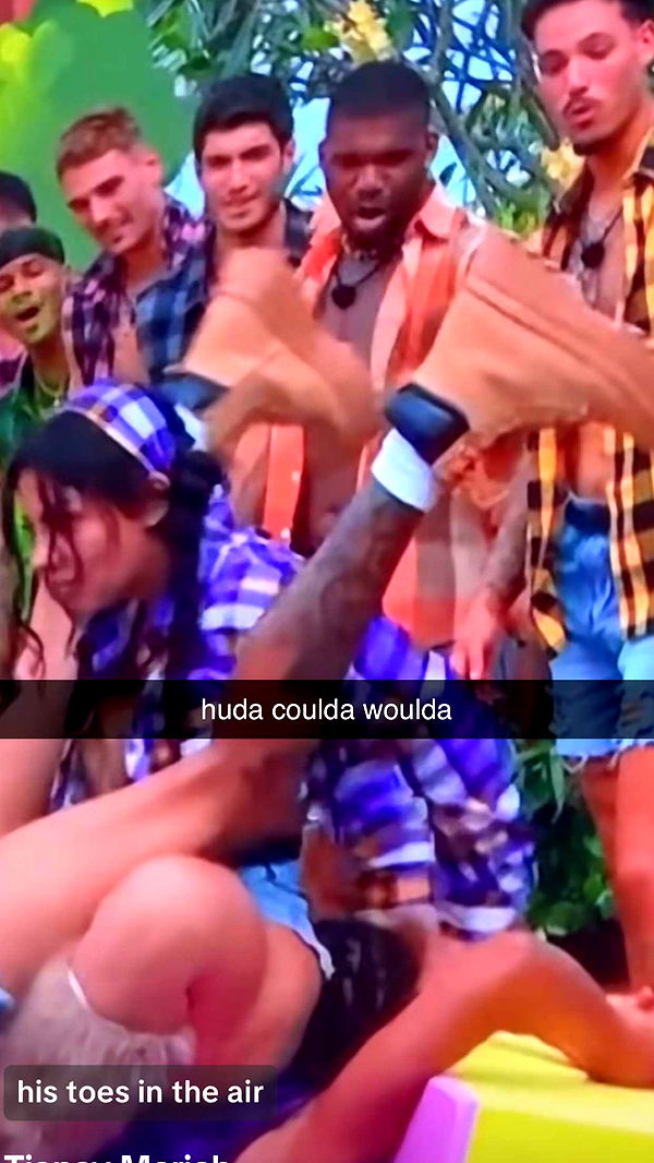 chloerosenbaum image ~ Altpins