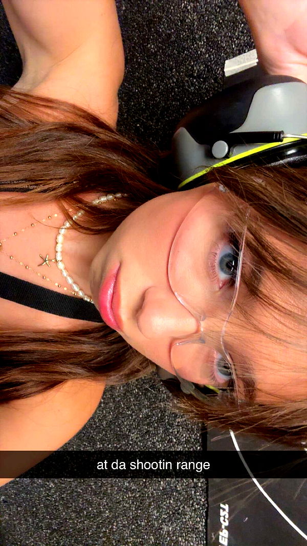 chloerosenbaum image ~ Altpins