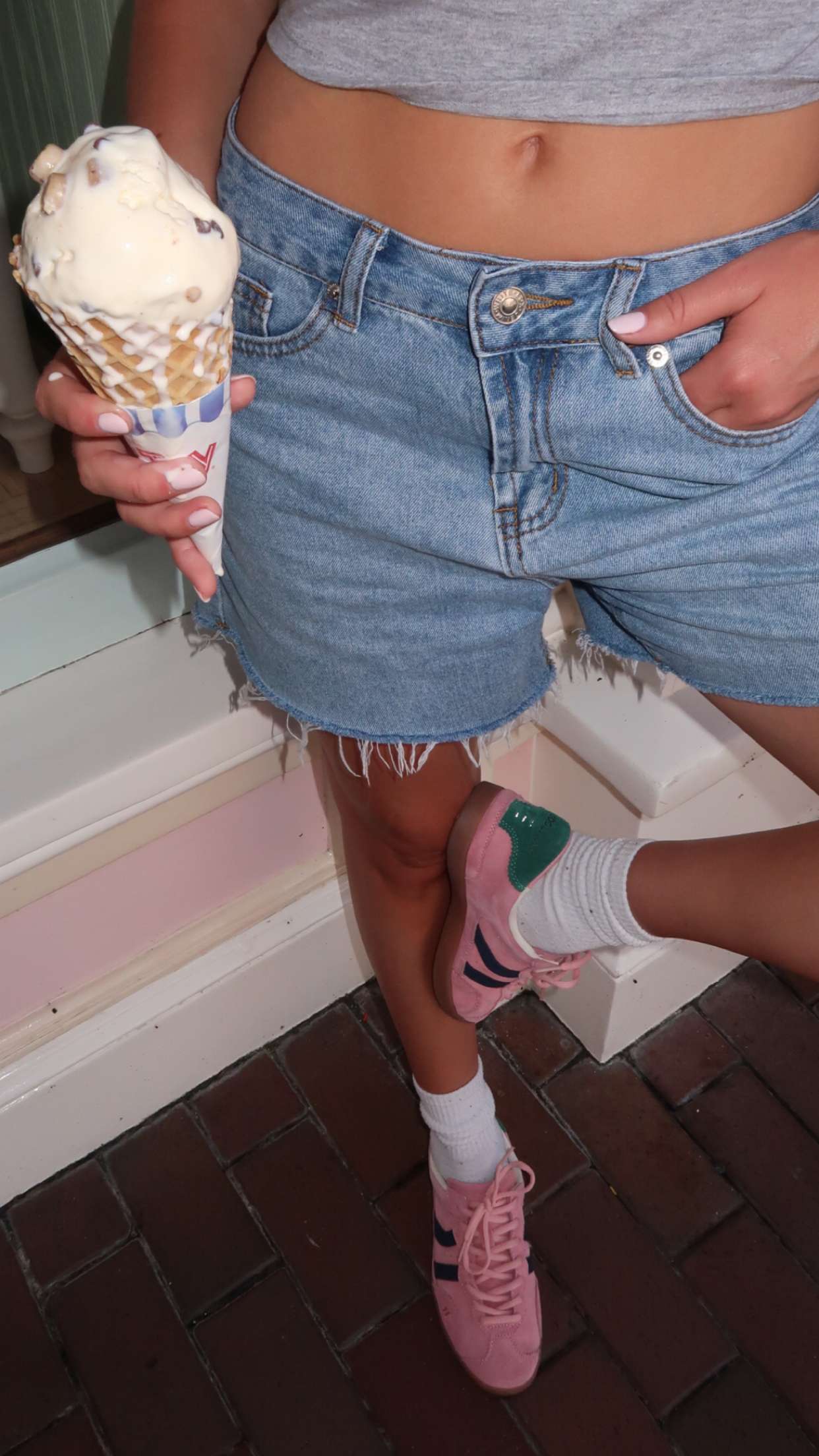 chloerosenbaum snapchat image archive image