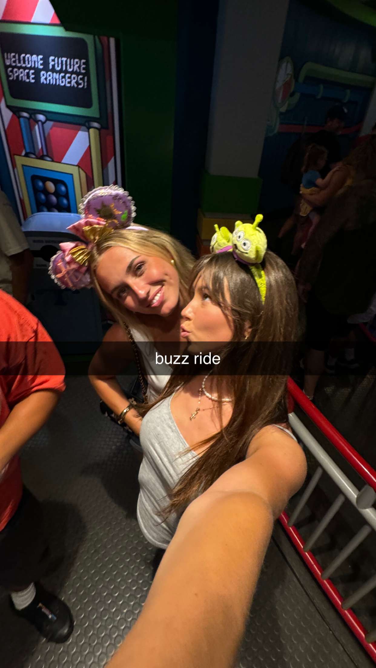 chloerosenbaum snapchat image archive image