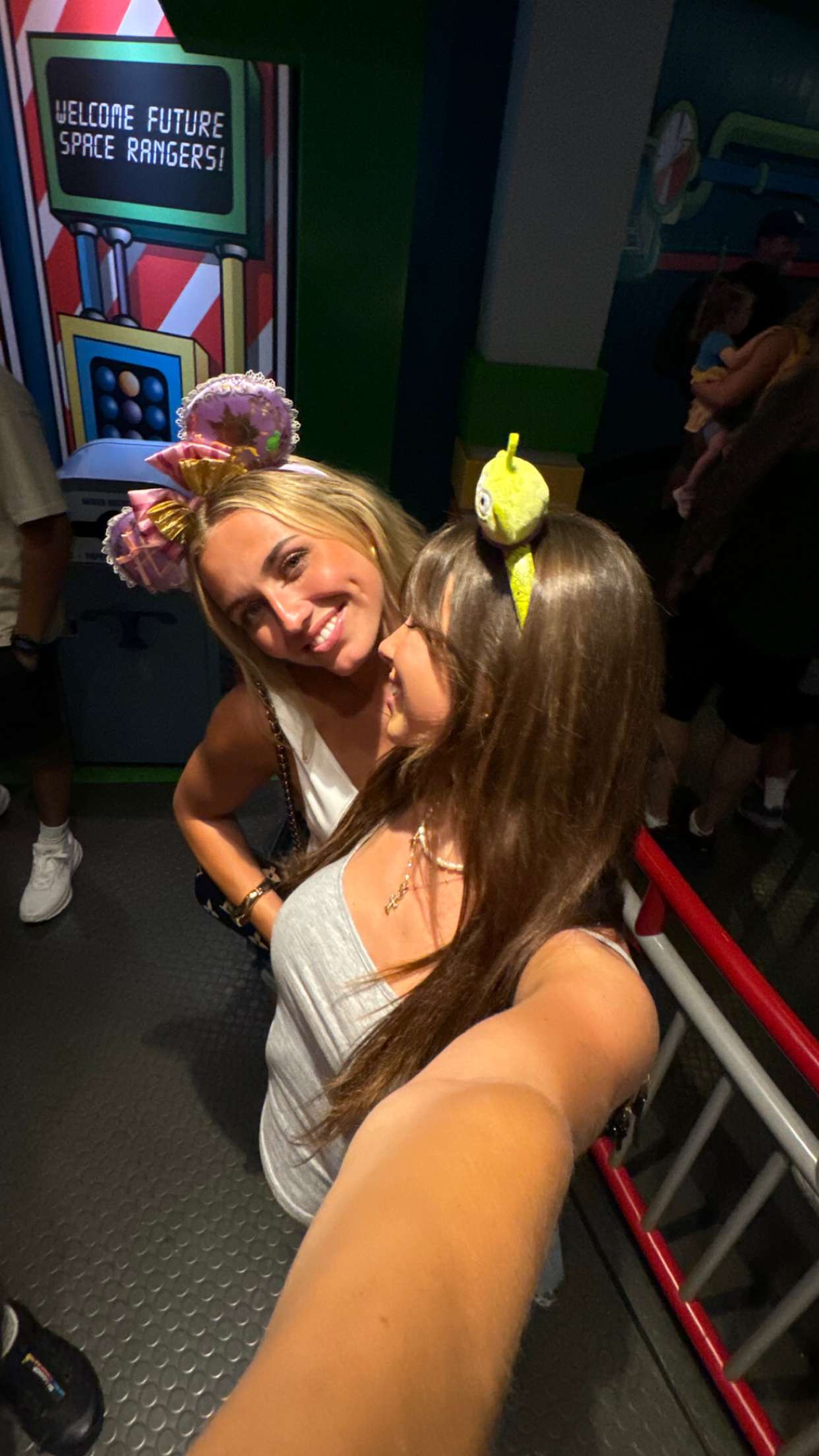 chloerosenbaum snapchat image archive image