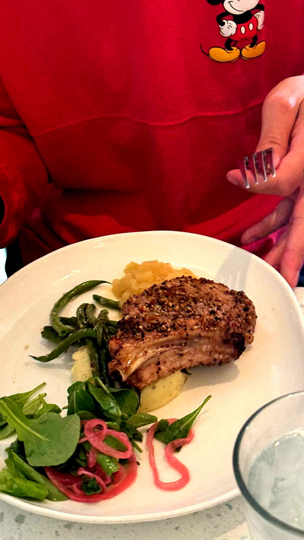 chloerosenbaum image ~ Altpins