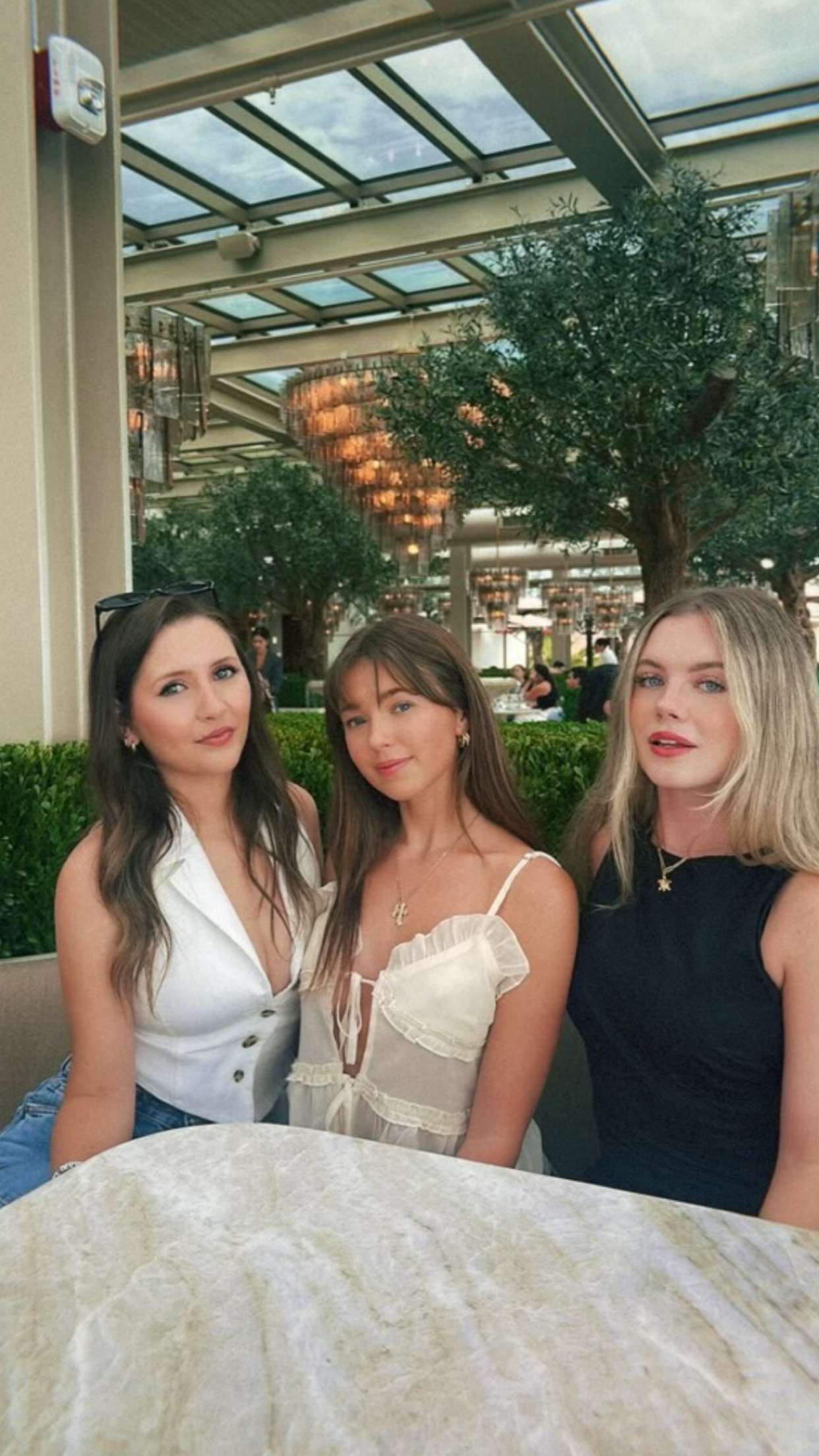 chloerosenbaum snapchat image archive image