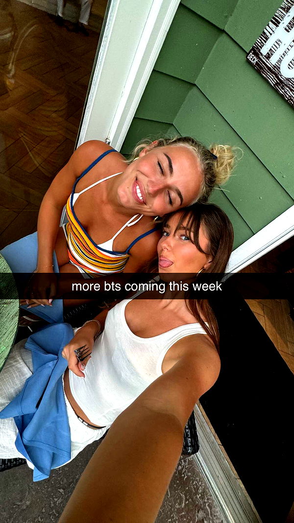 chloerosenbaum image ~ Altpins