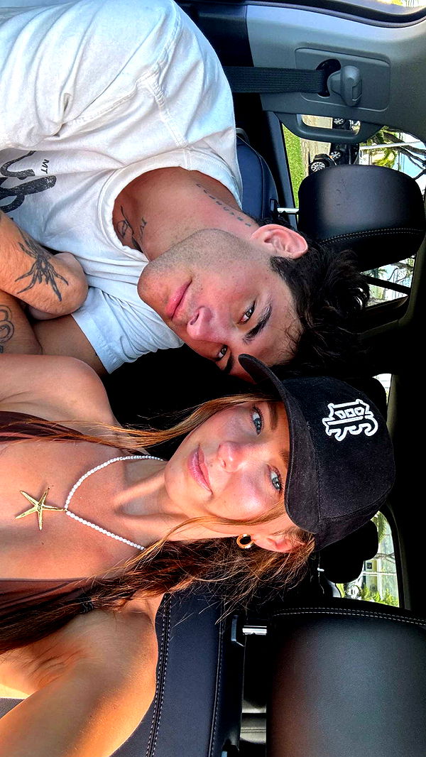 chloerosenbaum image ~ Altpins