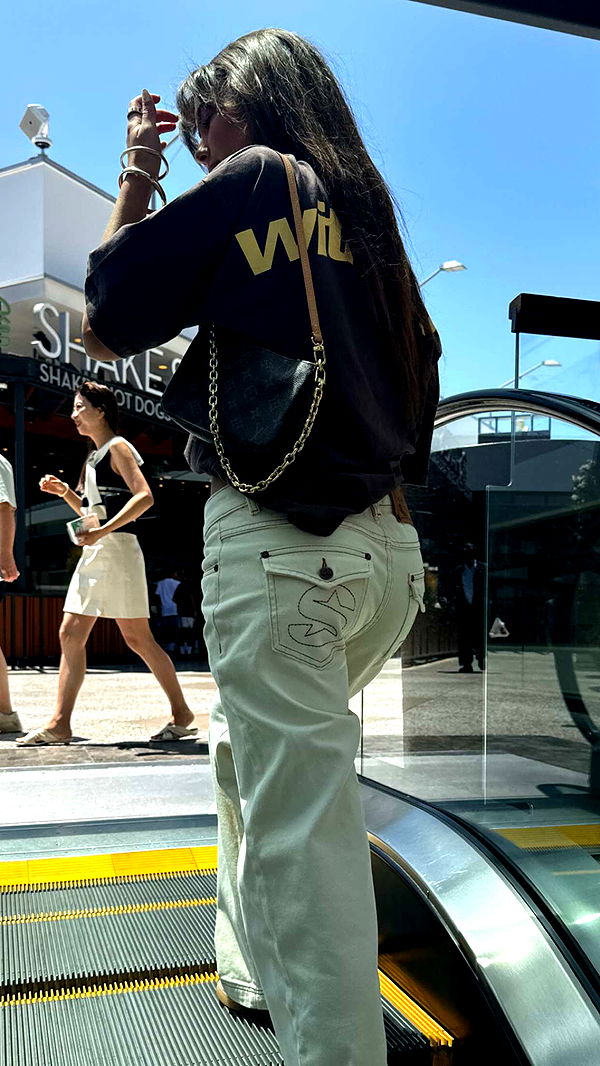 chloerosenbaum image ~ Altpins