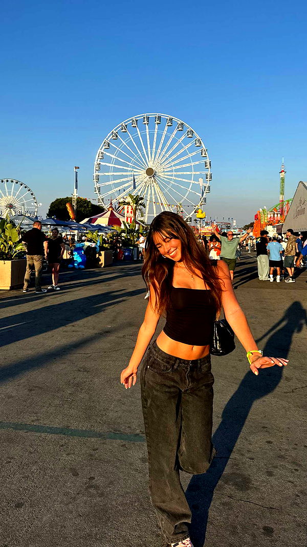 chloerosenbaum image ~ Altpins