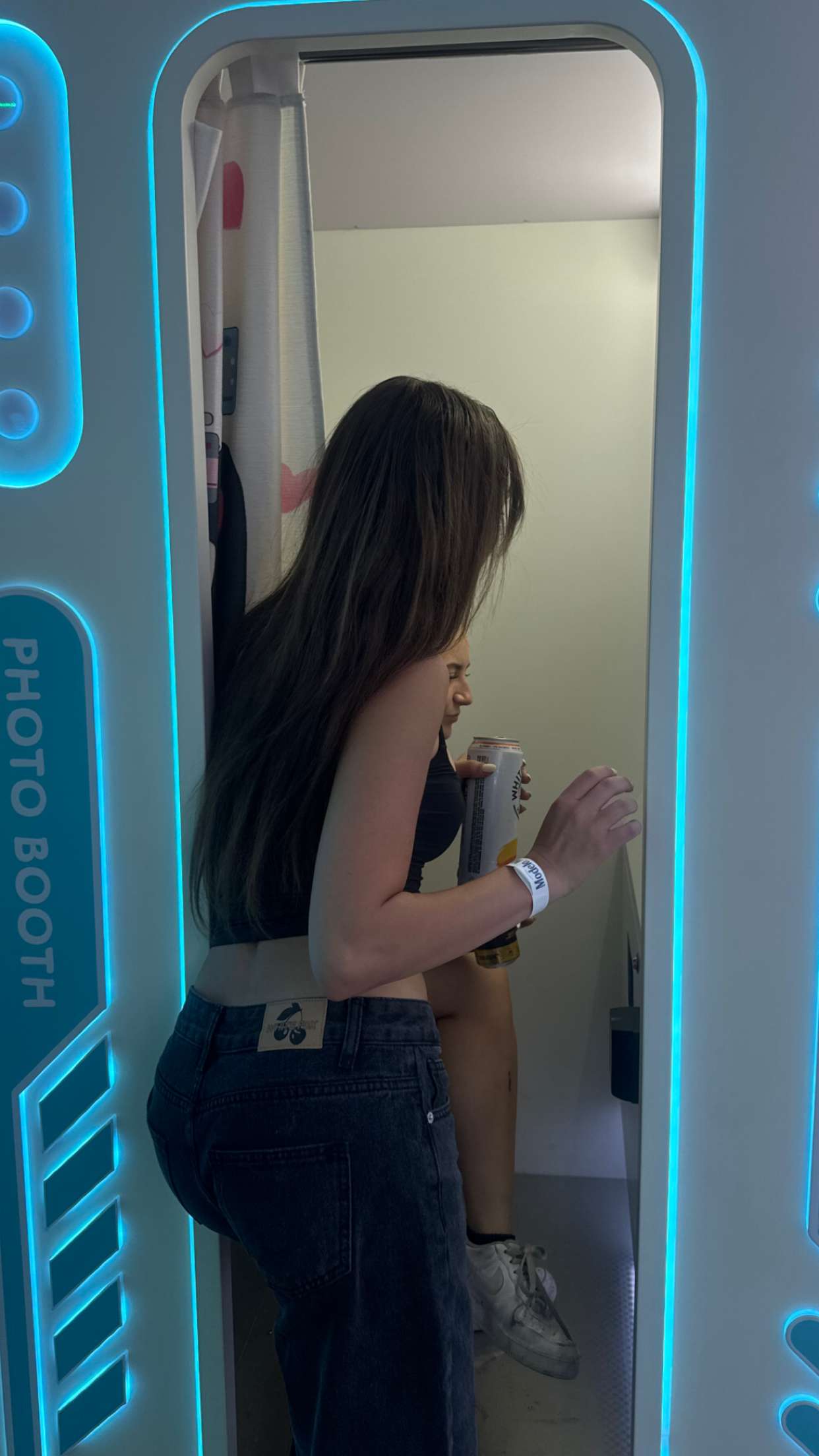 chloerosenbaum snapchat image archive image