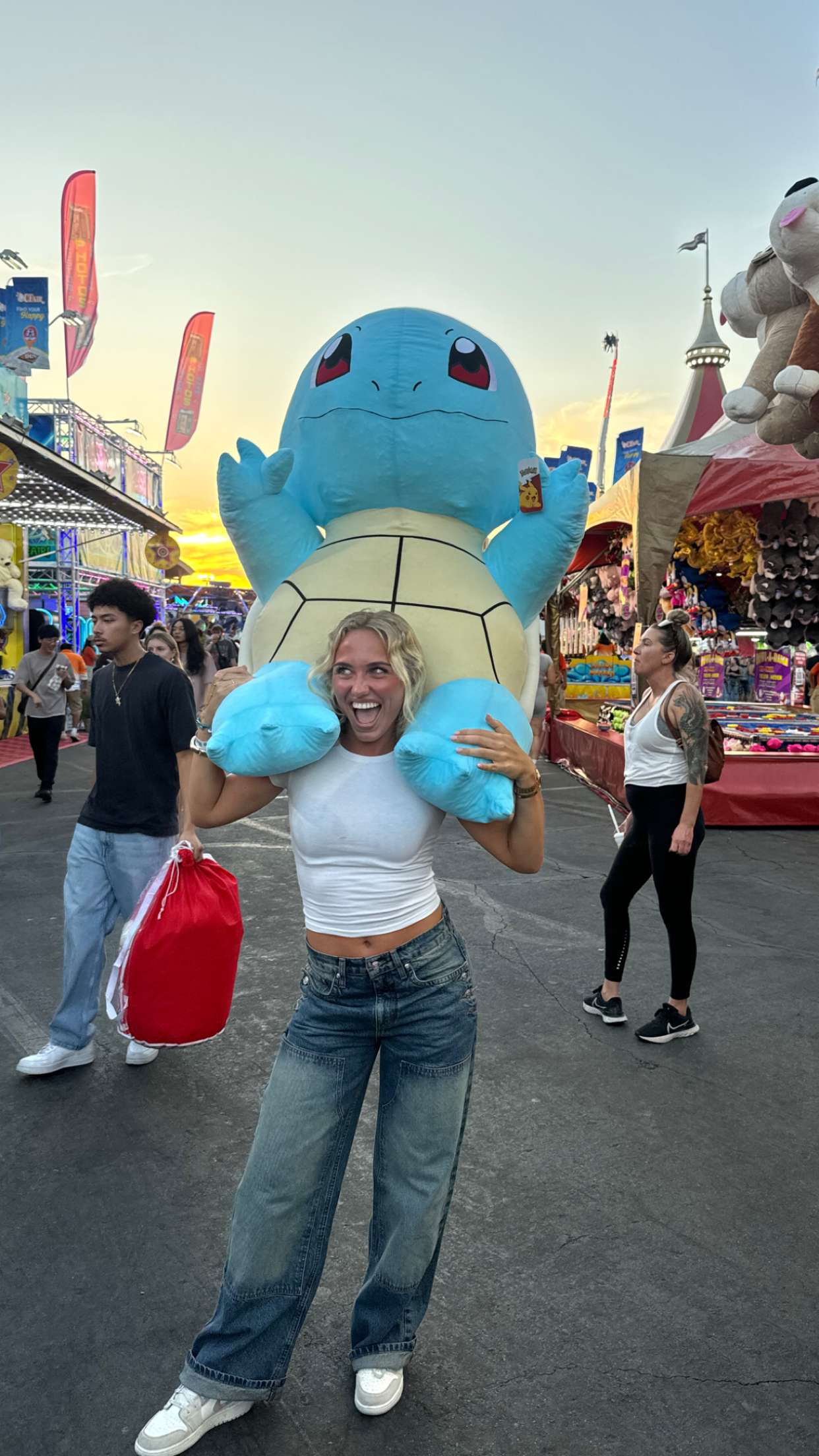 chloerosenbaum snapchat image archive image